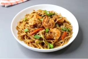 Hakka Noodles (Shrimp)